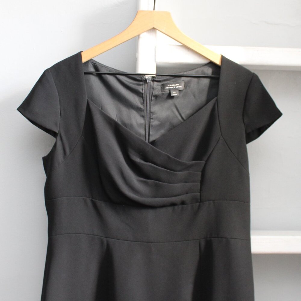 Tahari Women's Black Cap Sleeve Sheath Midi Dress Size 12 - Picture 3 of 4